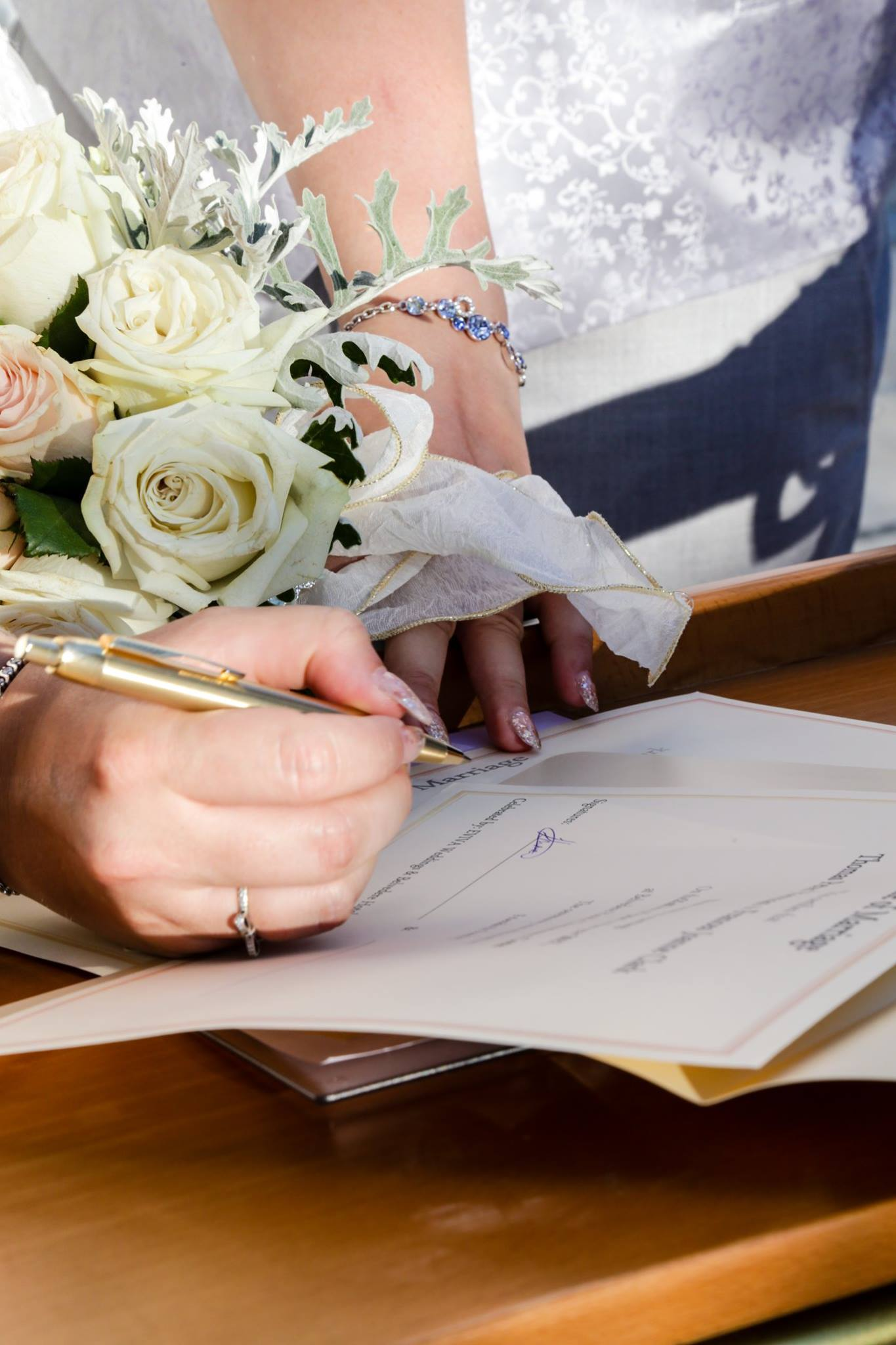 Contact Eviva Weddings
